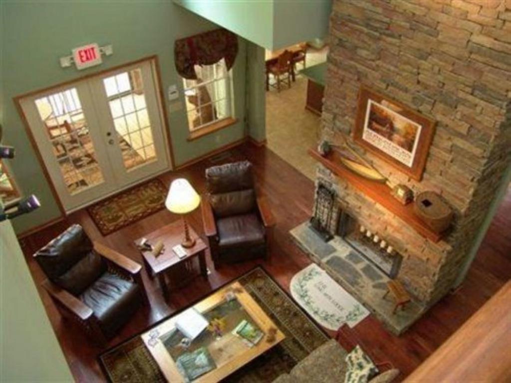 Long Mountain Lodge Bed & Breakfast داهلونغا المظهر الخارجي الصورة