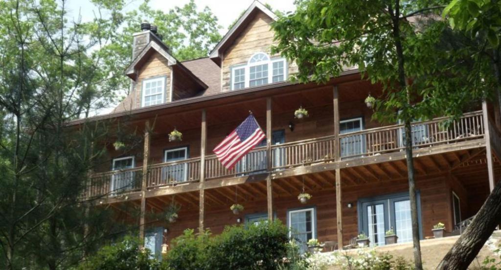 Long Mountain Lodge Bed & Breakfast داهلونغا المظهر الخارجي الصورة