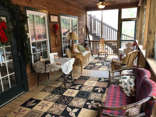 Long Mountain Lodge Bed & Breakfast داهلونغا الغرفة الصورة