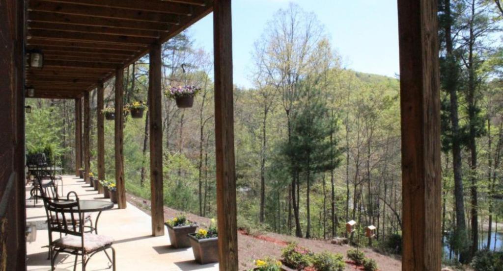 Long Mountain Lodge Bed & Breakfast داهلونغا المظهر الخارجي الصورة