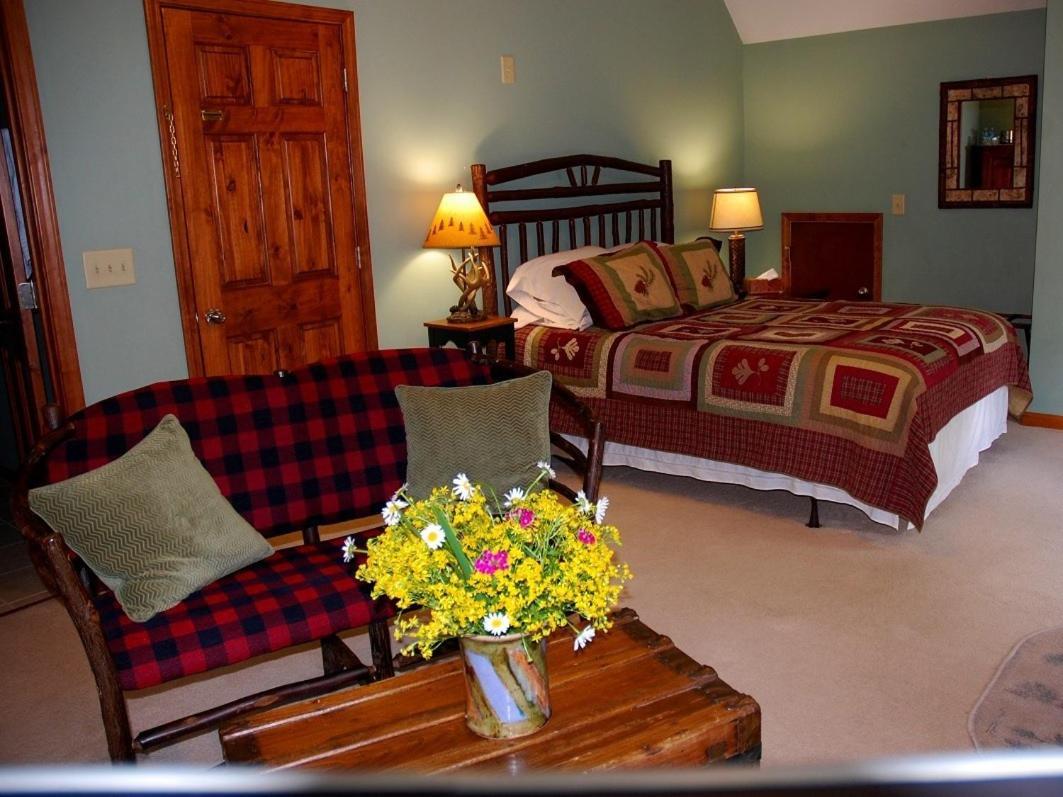 Long Mountain Lodge Bed & Breakfast داهلونغا الغرفة الصورة